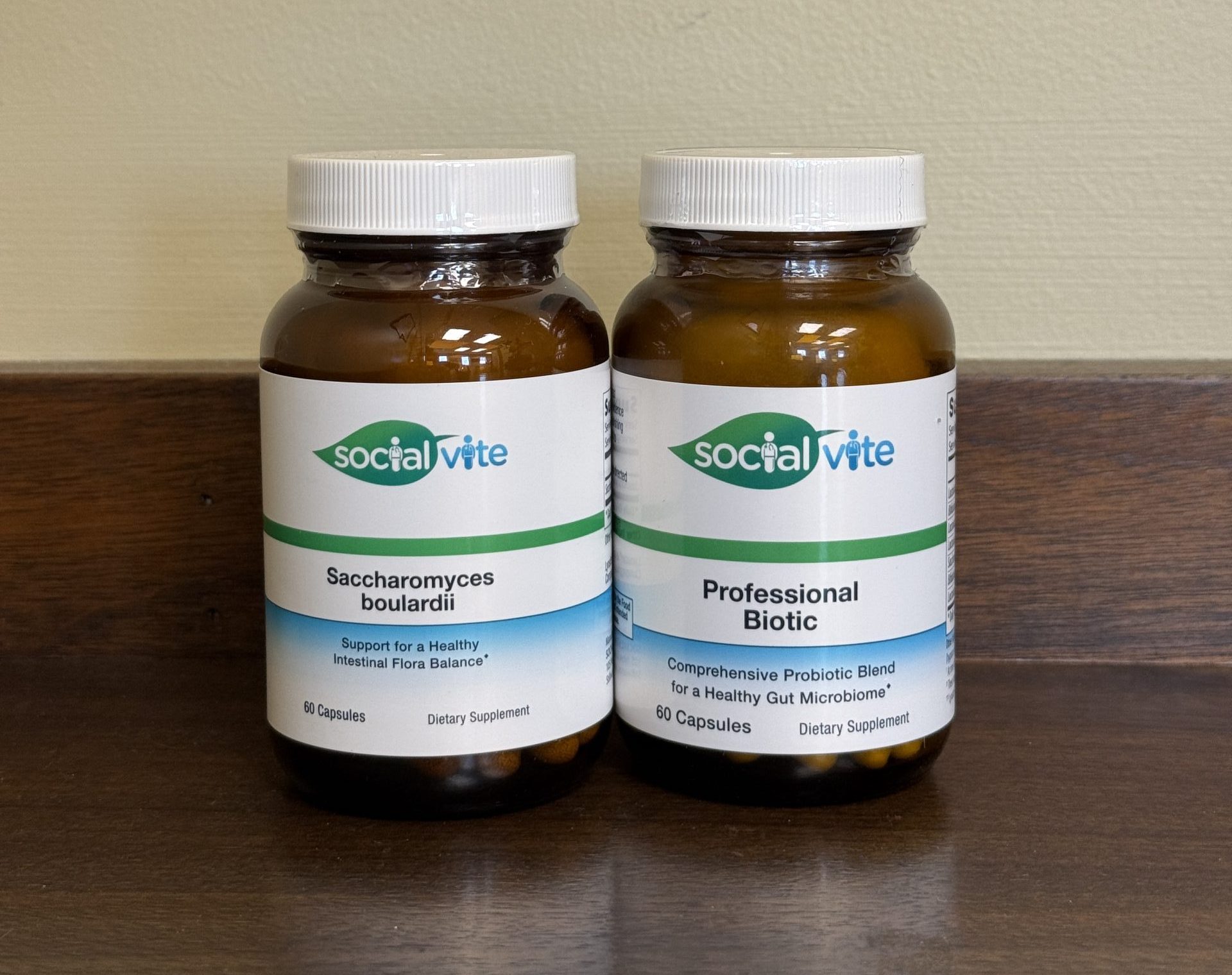 Socialvite Probiotics and Saccharomyces Boulardii
